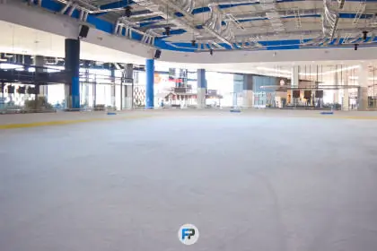 Vincom Mall Ice Rink