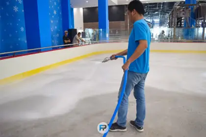 Vincom Mall Ice Rink